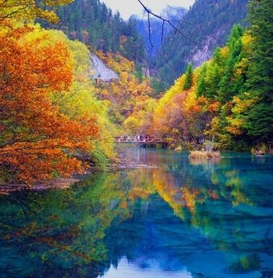 Jiuzhaigou with Yangtze River Scenery Tours