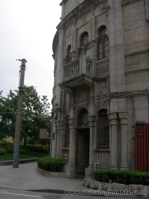 Jewish Sites and Duolun Road Tour