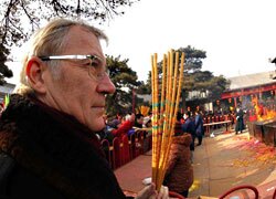 Foreign Visitor Traveling to Chengdu
